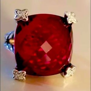 ✨100% Authentic David Yurman garnet and diamond ring✨